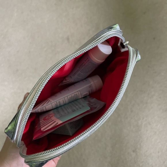 First Aid Beauty Supply Kit + Cosmetic Bag - Picture 3 of 4